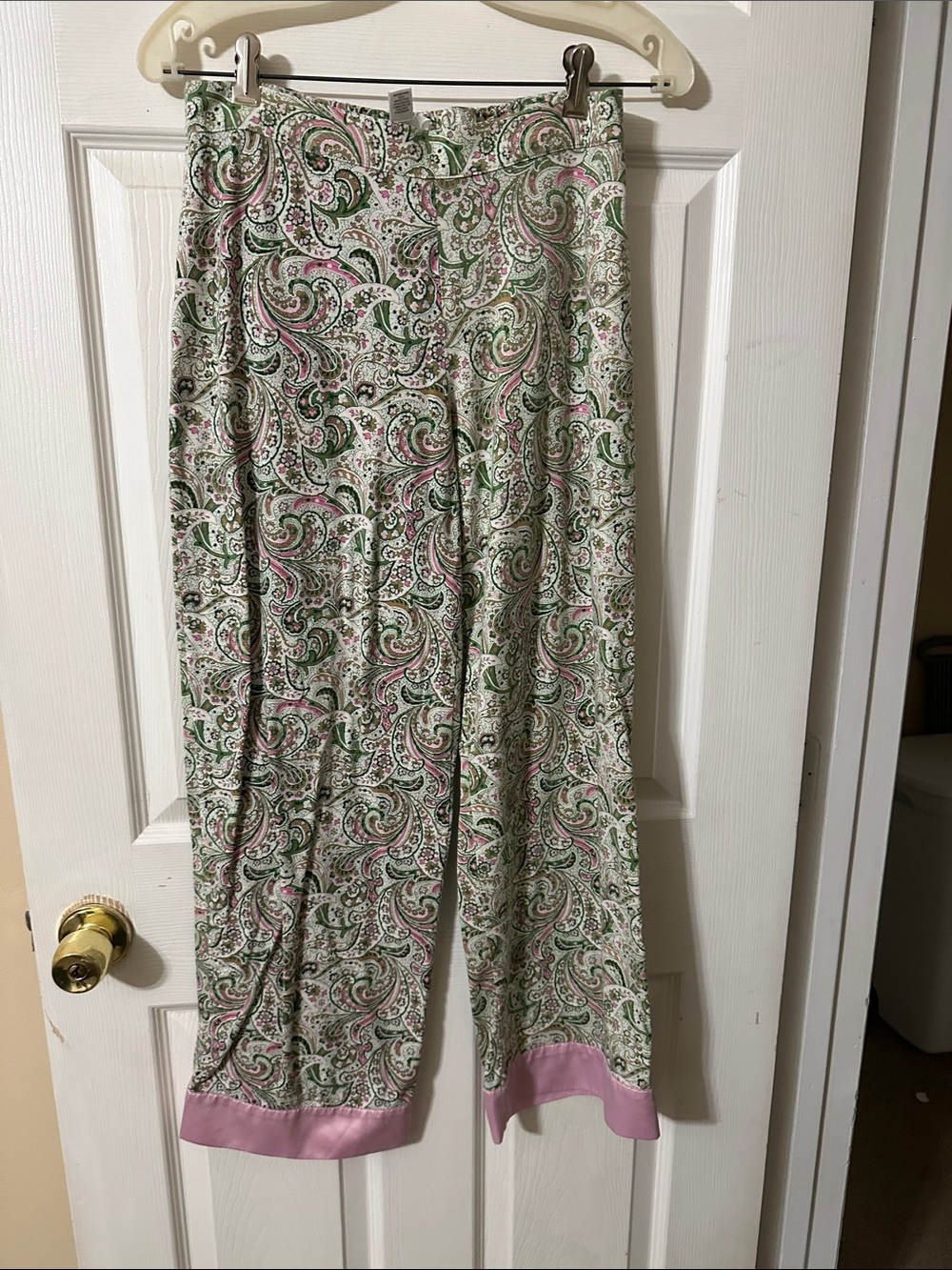 Ann Taylor Green and Pink Paisley Straight Leg Pants